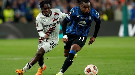 Der FC Bayern ist an Ademola Lookman von Atalanta Bergamo dran. (Archivbild)