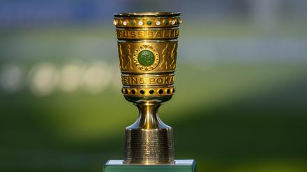 Das Objekt der Begierde: der DFB-Pokal.