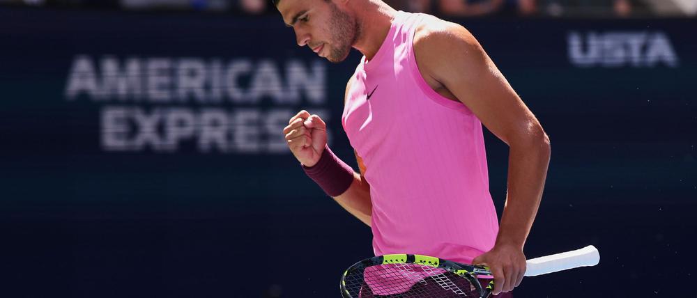 Carlos Alcaraz steht im Viertelfinale der US Open.
