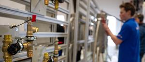 Das Ausbildungsjahr hat begonnen, noch sind viele Stellen unbesetzt. (Archivbild)