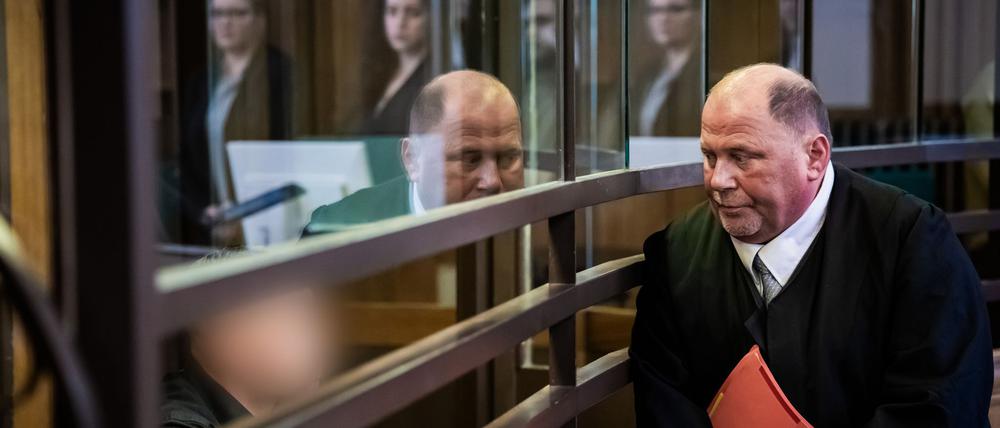 Der Neonazi war zu einer Haftstrafe von drei Jahren und drei Monaten verurteilt worden. (Archivbild)