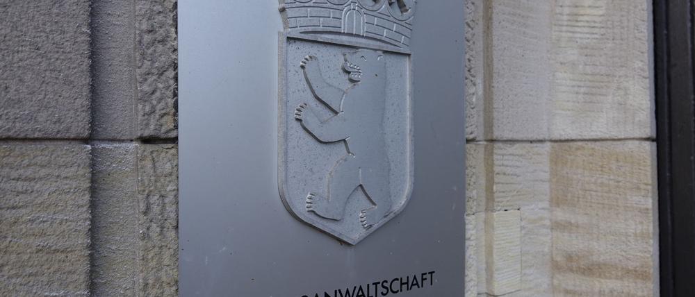 Die Berliner Staatsanwaltschaft klagt den Überlebenden wegen der Sprengung eines Geldautomaten an. (Symbolbild)