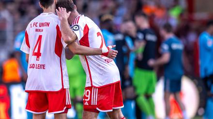  Diogo Leite (l) und Lucas Tousart werden in der aktuellen Saison nicht mehr gemeinsam im Union-Trikot auflaufen