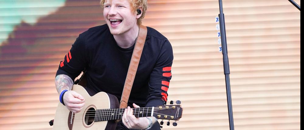 In München wird Ed Sheeran vielleicht auch seine großen Hits wie „Perfect“ oder „Bad Habits“ spielen. (Archivbild)