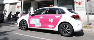 Ein Auto des Ärztlichen Bereitschaftsdiensts der KV Berlin.