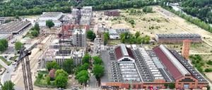 Der Hotel-Neubau auf Baufeld 31, das Parkhaus auf Baufeld 30.