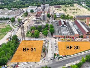 Der Hotel-Neubau auf Baufeld 31, das Parkhaus auf Baufeld 30.