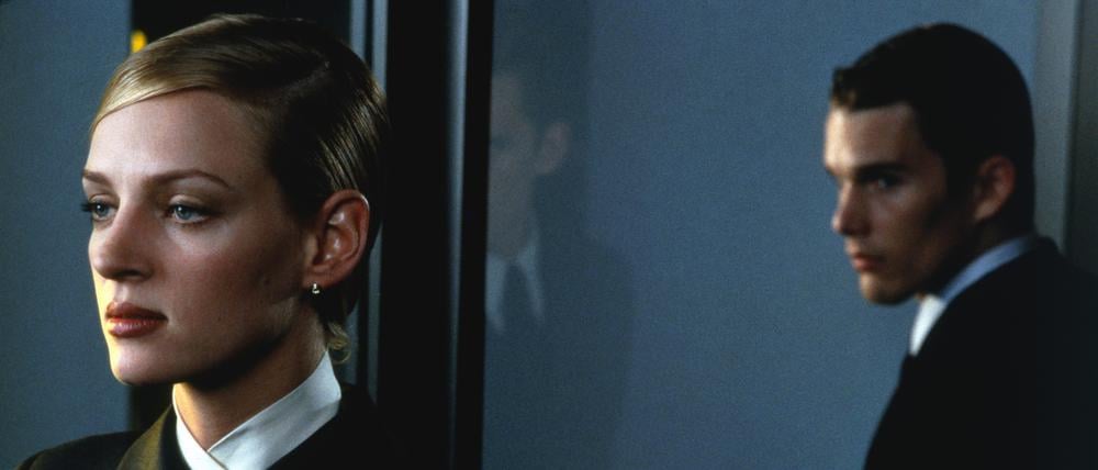 Vincent (Ethan Hawke) verliebt sich in seine Kollegin Irene (Uma Thurman).