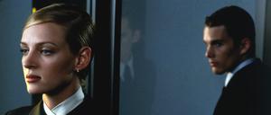 Vincent (Ethan Hawke) verliebt sich in seine Kollegin Irene (Uma Thurman).