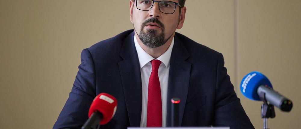 Für Bildungsminister Steffen Freiberg ist die Absicherung des Unterrichts das höchste Ziel.