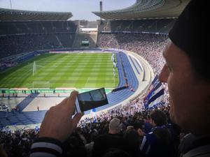 Social Media wird für Fußballvereine immer wichtiger.