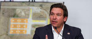 Unterstützt die Streichung der Impfvorschriften: Floridas Gouverneur DeSantis