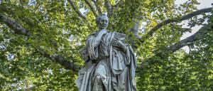 Der große Sohn: Denkmal für Johann Joachim Winckelmann in der Altstadt von Stendal. 