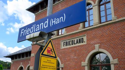 Der Bahnhof Friedland in Südniedersachsen: Hier starb am 11. August eine Jugendliche. (Archivbild)