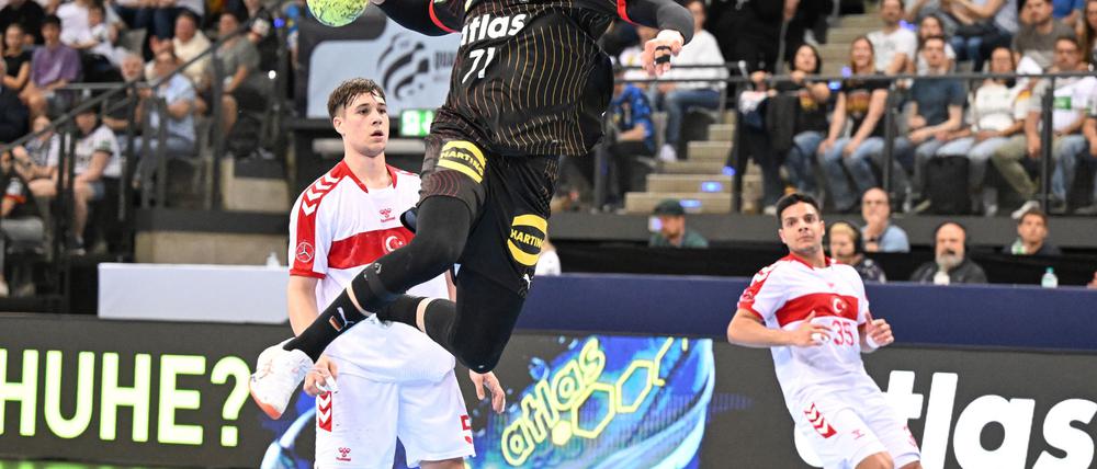 Auch elf Tore von Nationalspieler Marko Grgic reichten der SG Flensburg-Handewitt gegen den TVB Stuttgart nicht zum ersten Saisonsieg.