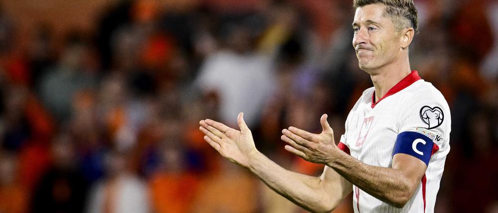 Robert Lewandowski blieb bei seinem Comeback in der polnischen Nationalelf unauffällig.