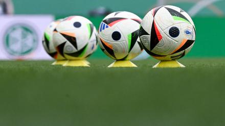 Der Teambus der U21 von Luxemburg hatte einen Unfall. (Symbolbild)