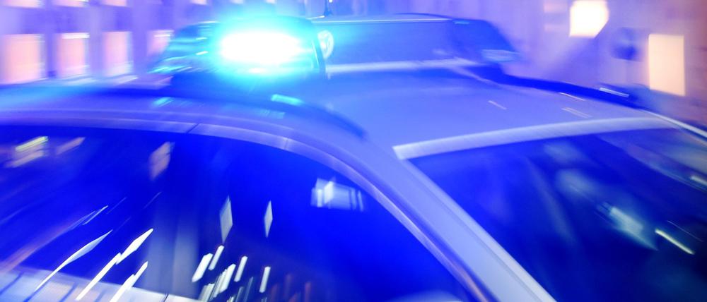 Die Polizei ermittelt wegen versuchter gefährlicher Körperverletzung. (Symbolbild)