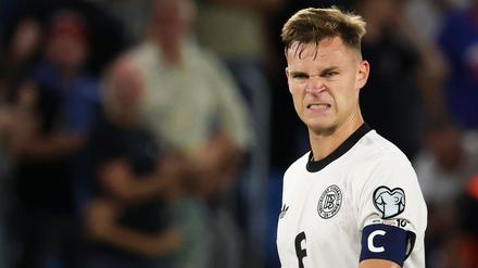 Der Kapitän ist erkennbar nicht erfreut. Joshua Kimmich haderte mit dem Auftritt seines Teams.