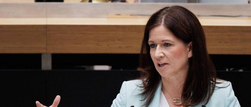Bildungssenatorin Katharina Günther-Wünsch (CDU) geht davon aus, dass in Berlin bald alle Lehrkräfte verbeamtet sind, die das beantragt haben. (Archivfoto)