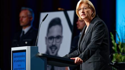 Ministerpräsidentin Anke Rehlinger. Zur Gedenkfeier waren laut Innenministerium rund 1.500 Menschen gekommen.