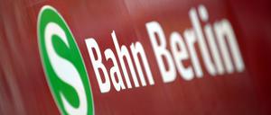Hält seit 1998 wieder in Spandau: die S-Bahn.