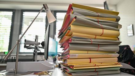 Die Aktenberge bei den Staatsanwaltschaften sind zuletzt angewachsen. (Archivbild)