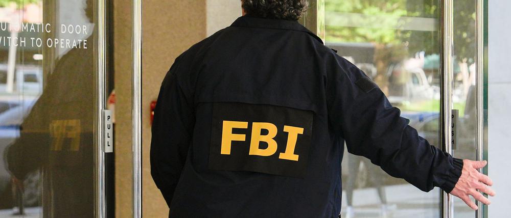 Das FBI und weitere Ermittler untersuchen zu möglicher illegaler Beschäftigung von Koreanern in den USA. (Symbolbild)