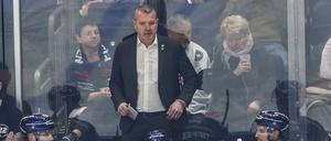 Trainer Serge Aubin und sein Team (Bild aus der Vorsaison) haben noch viel Arbeit vor sich.