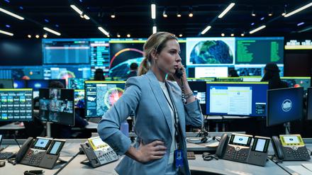 18 Minuten bis zum Einschlag der Atombombe: Rebecca Ferguson in Kathryn Bigelows „A House of Dynamite“.