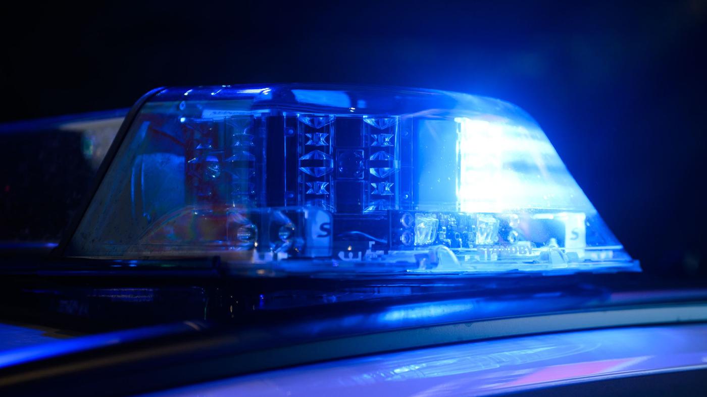 T-dlicher-Unfall-bei-Marquardt-Jugendlicher-Kradfahrer-st-t-mit-Traktoranh-nger-zusammen