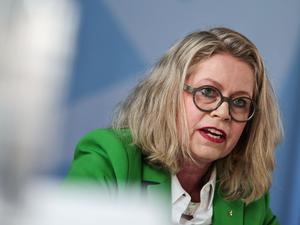 ARCHIV - 24.03.2025, Berlin: Ute Bonde (CDU), Berliner Senatorin für Mobilität, Verkehr, Klimaschutz und Umwelt, spricht auf der Pressekonferenz. (zu dpa: «Verkehrssenatorin will Fragen zu Tempolimit gern ausräumen») Foto: Hannes P Albert/dpa +++ dpa-Bildfunk +++
