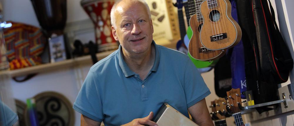 Angebot auf zwei Etagen am neuen Standort: Andreas Horn, Inhaber von Musik Oehme.