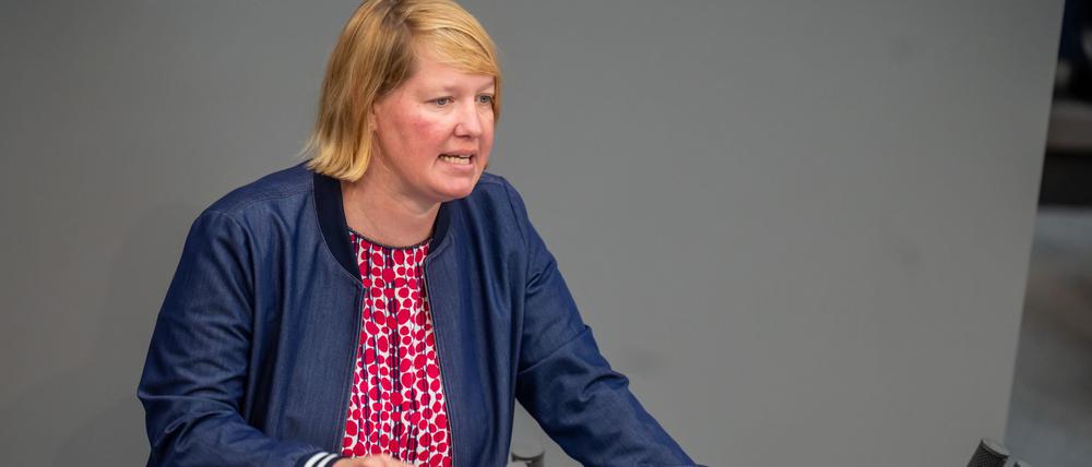 Wiebke Esdar (SPD), spricht im Bundestag bei den Haushaltsberatungen zur Einbringung des Entwurfs für den Bundeshaushalt 2025. 