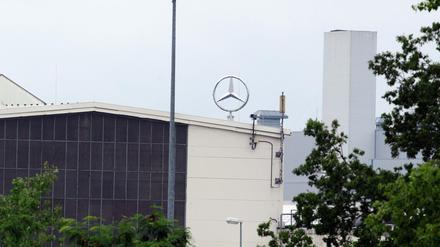 Die IG Metall lädt zu einem Aktionstag für die Zukunft des Sprinter-Werks von Mercedes-Benz in Ludwigsfelde (Archivbild).
