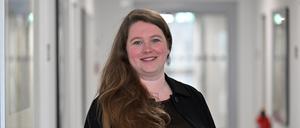 Katja Schlisio von der Unteren Denkmalschutzbehörde diskutiert über die Bedeutung der Titel des Unesco-Welterbes.