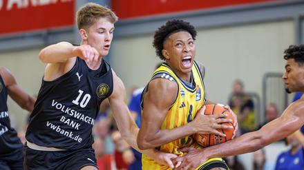 Boogie Ellis (rechts) spielt erstmals in Europa. 