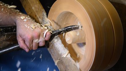 Es dauert immer länger, bis Betriebe im Handwerk offene Stellen besetzen können.