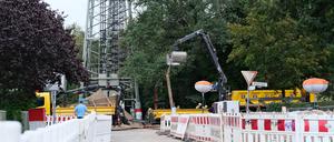 Brandanschlag auf Strommasten in Johannisthal.