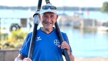 Peter Blaehr aus Berlin-Nikolassee ruderte im vergangenen Jahr 2500 Kilometer.