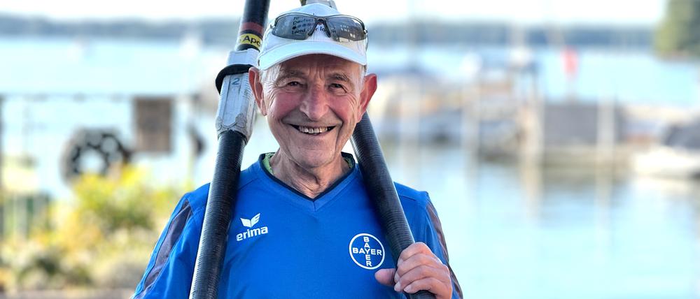 Peter Blaehr aus Berlin-Nikolassee ruderte im vergangenen Jahr 2500 Kilometer.