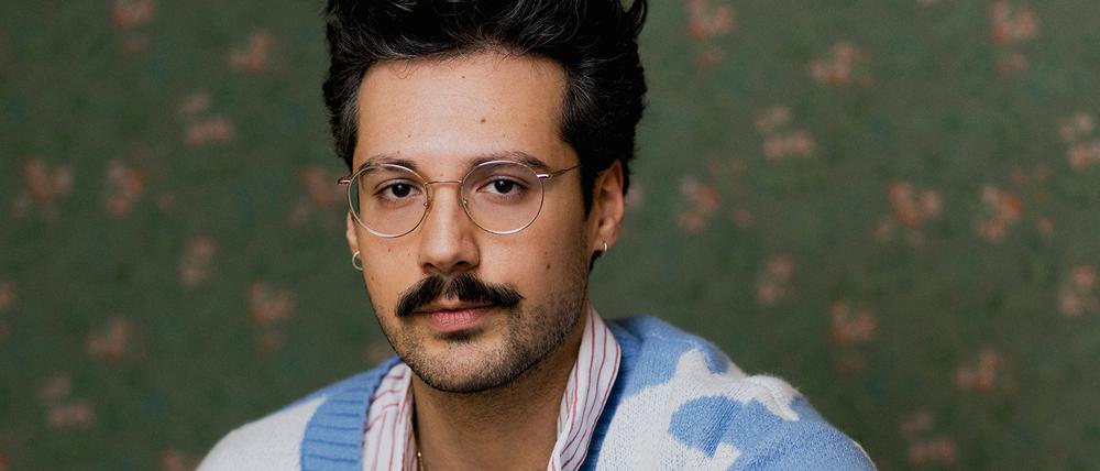 Der Berliner Autor Ozan Zakariya Keskinkılıç. 