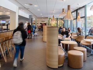 Auch die Mensen werden über das Studierendenwerk finanziert. 