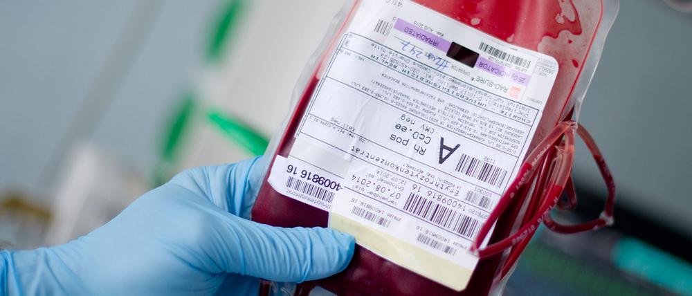 Blutspenden werden in Deutschland in Einzelbestandteile zerlegt (Archivbild).