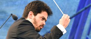 Die israelische Dirigent Lahav Shani hat sich vor dem 7. Oktober immer wieder kritisch über seine Regierung geäußert.