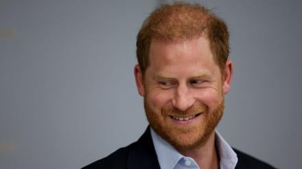 Der britische Prinz Harry, Herzog von Sussex, bei einem Besuch des Centre for Blast Injury Studies des Imperial College London im Sir Michael Uren Hub in White City, West London.