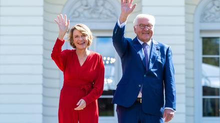 Steinmeier feiert mit 4.000 ehrenamtlich Engagierten im Park von Schloss Bellevue. (Archivbild)