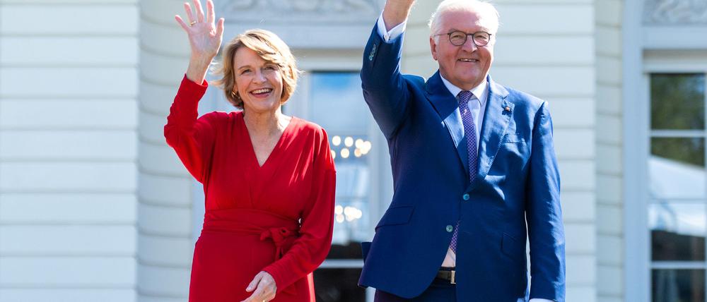 Steinmeier feiert mit 4.000 ehrenamtlich Engagierten im Park von Schloss Bellevue. (Archivbild)