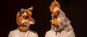 Ein ungewöhnliches Liebespaar: Fuchs und Huhn dürfen in Petrit Halilajs Oper heiraten.