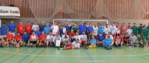 Die Teams des Embassy Cup 2022 in Potsdam.